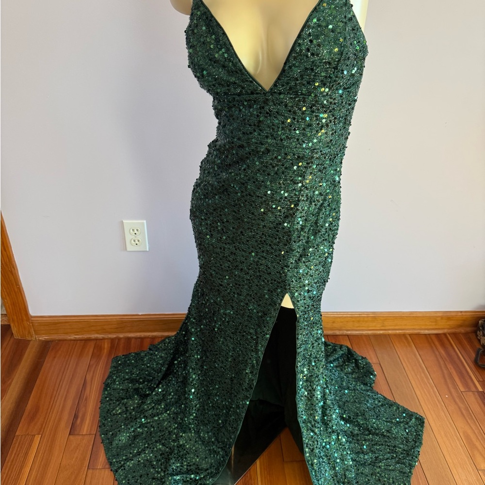 Elegant Asymmetrical Green Sequin Dress